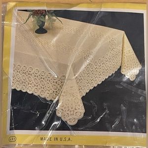 Vintage Florentine Vinyl table cloth NEW‎